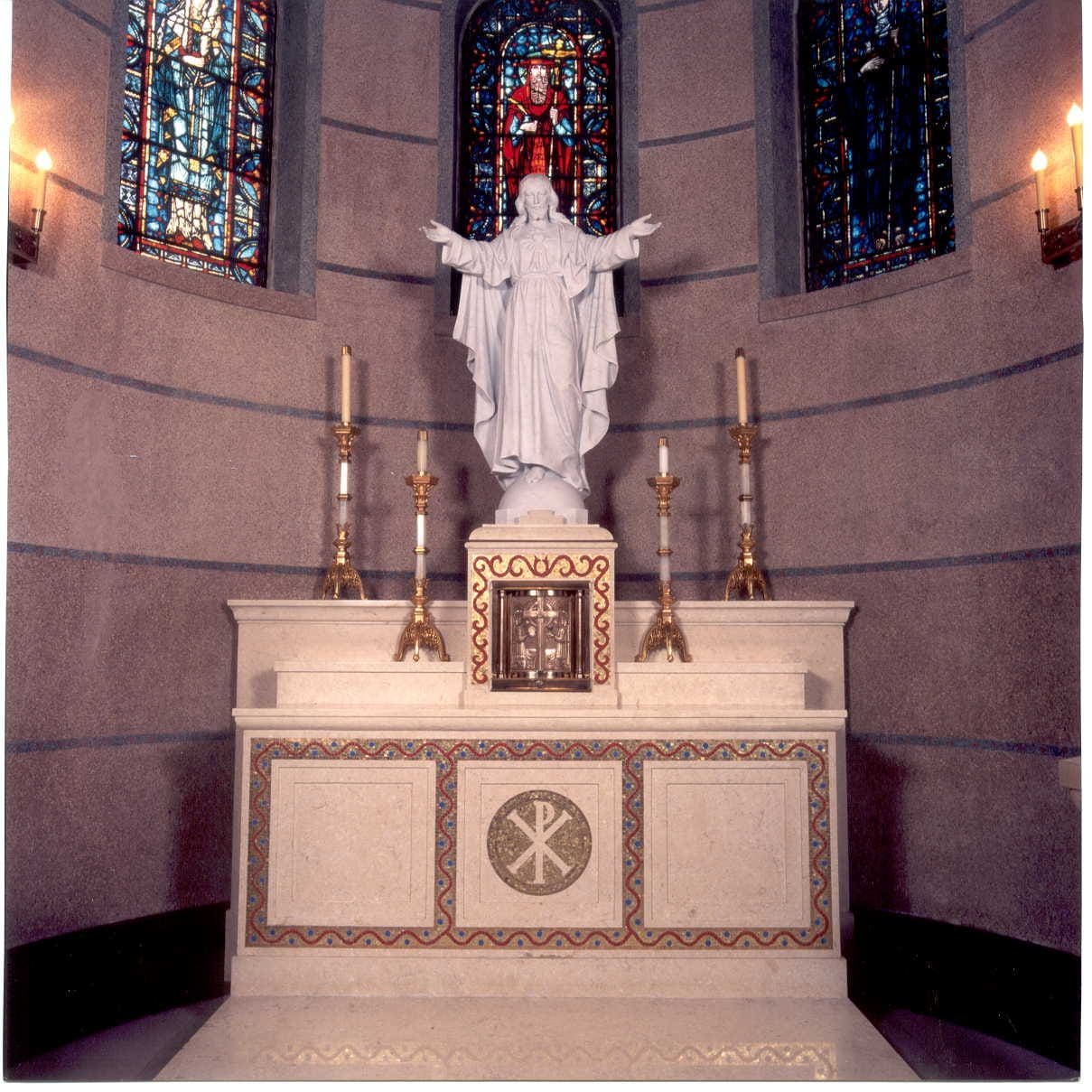 Carved marble altar and reredos by Cangelosi Company